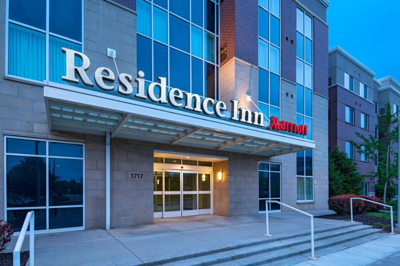 Residence Inn By Marriott Omaha Aksarben Village Экстерьер фото
