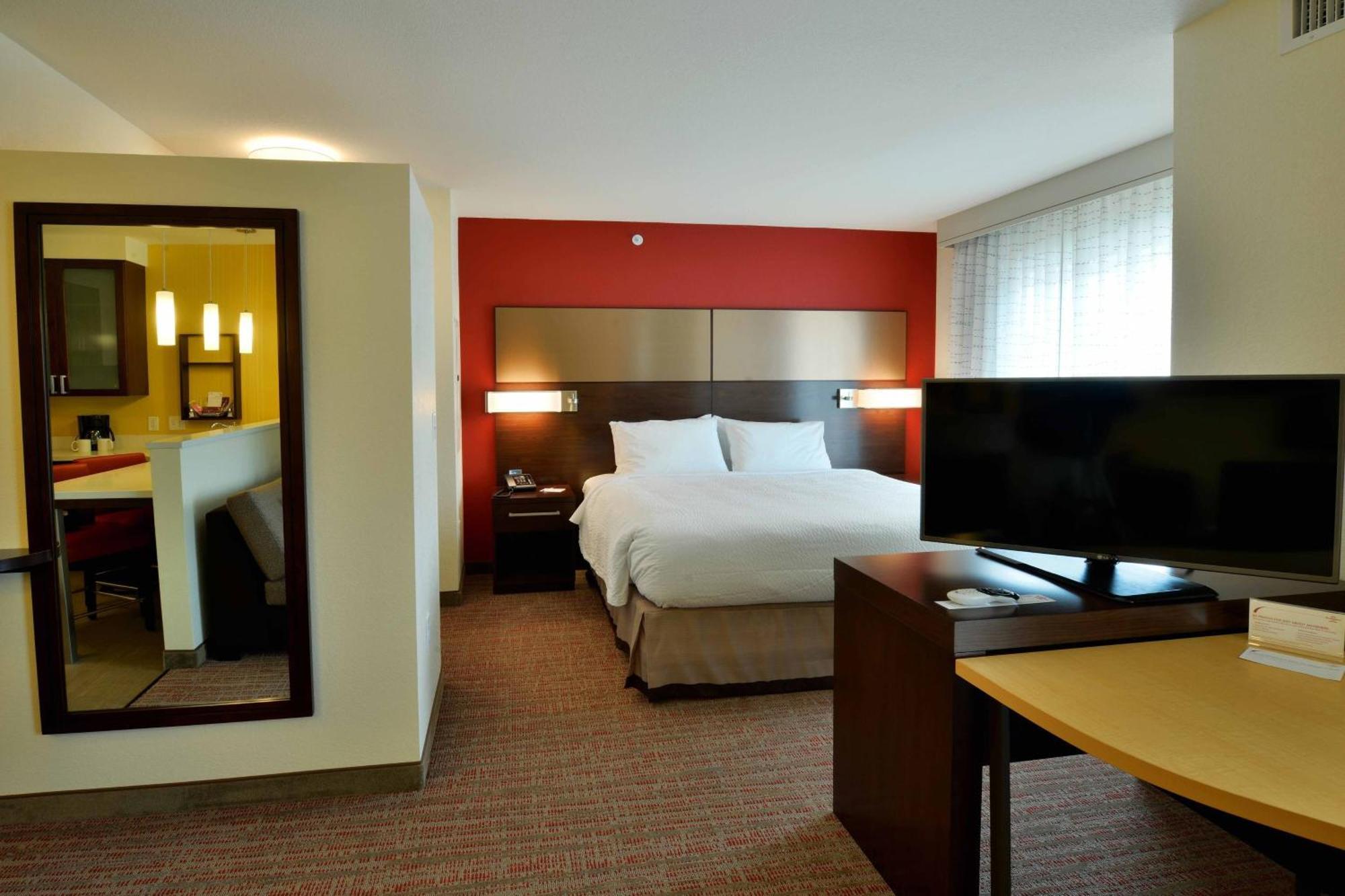 Residence Inn By Marriott Omaha Aksarben Village Экстерьер фото