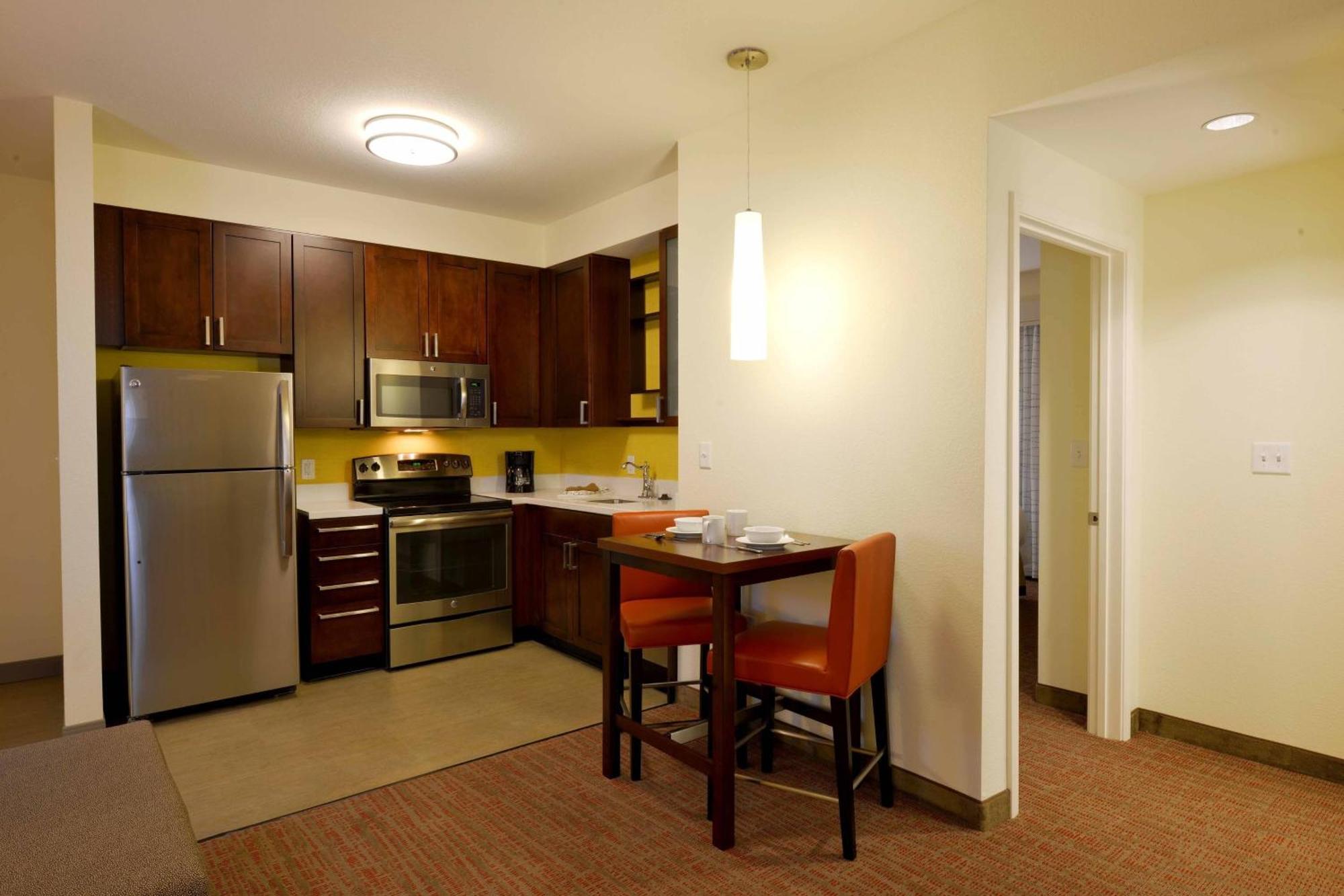Residence Inn By Marriott Omaha Aksarben Village Экстерьер фото